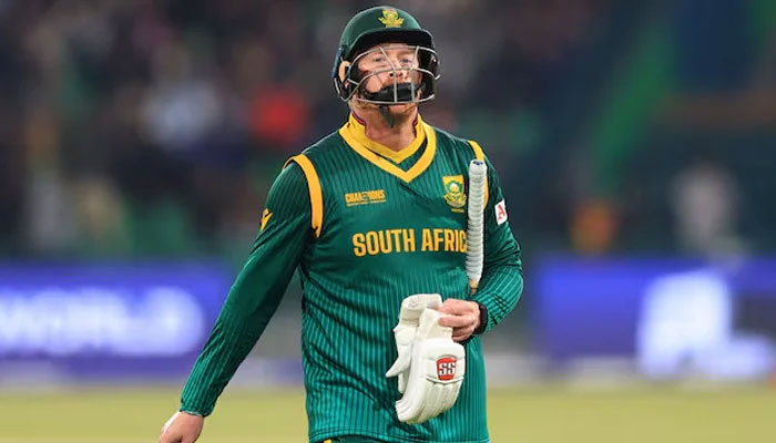 South Africas Heinrich Klaasen walks back to the pavilion after losing his wicket against New Zealand during ICC Champions Trophy semi-final, Gaddafi Stadium, Lahore, Pakistan, March 5, 2025. — Reuters