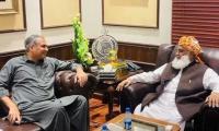 Naqvi meets Fazl, discusses overall political situation