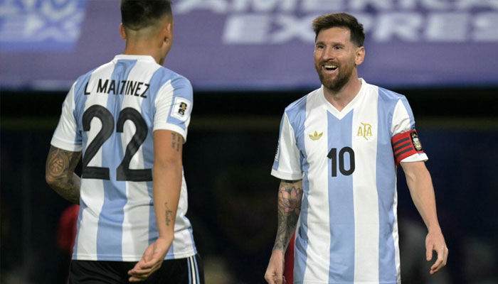 Argentine professional footballer Messi(right). —AFP/File