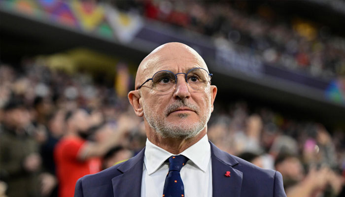 Spains head coach Luis de la Fuente on the sideline at the Nations League final. —AFP/File