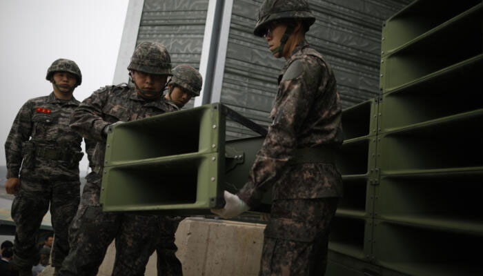 South Korean soldiers setting loud speaker. —AFP/File