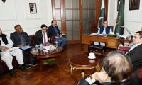 PM directs early finalisation of Electric Vehicles Policy 2025