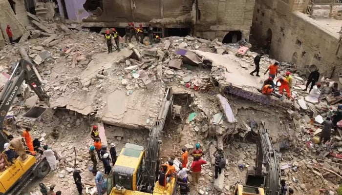 Rescue operation underway at a residential building that collapsed in the Baghdadi area of Lyari, Karachi, on July 4, 2025. &mdash; Screengrab via Geo News