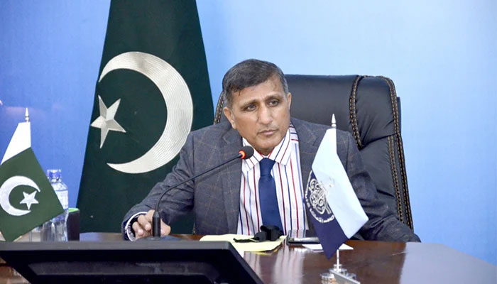 Director-General Federal Investigation Agency (DGFIA) Dr Sanaullah Abbasi speaking during the seminar &ldquo;prevention of cyber-attacks&rdquo; at FIA headquarters in Islamabad on November 9, 2021. &mdash; FIA