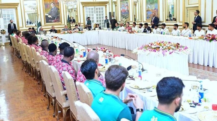 PM hosts tri-series teams