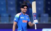 India yet to decide on captain Gill after neck injury