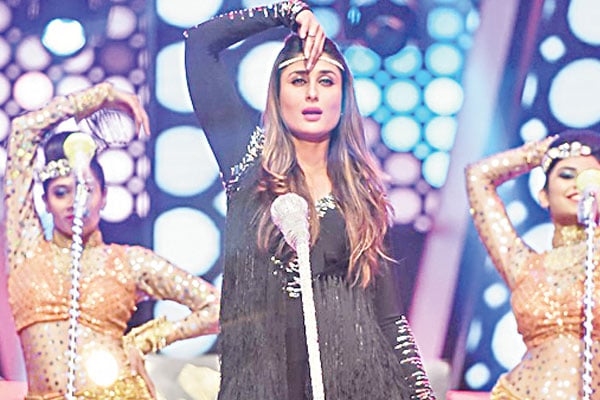 Kareena Kapoor-Khan’s performance was an ode to the ‘Divas of Bollywood’ such as Helen, Sridevi and Karisma Kapoor.