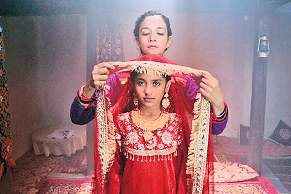 In the 2014 film Dukhtar, Samiya Mumtaz played the role of a sacrificing mother with compassion and conviction.