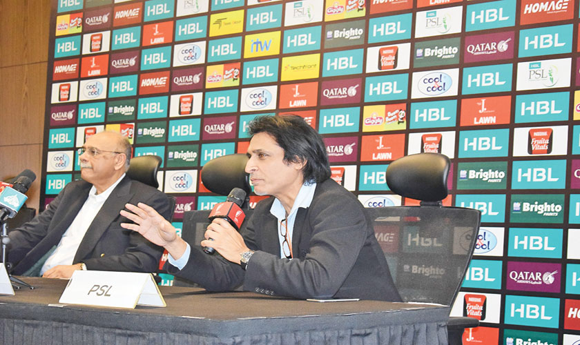 Chairman PCB Najam Sethi, seen here with former captain/cricket commentator and PSL ambassador Ramiz Raja, confirmed that the PSL Final would be played at Gaddafi Stadium in Lahore.