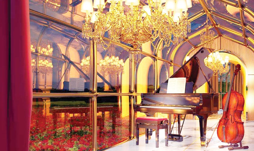 The world’s first private luxury train