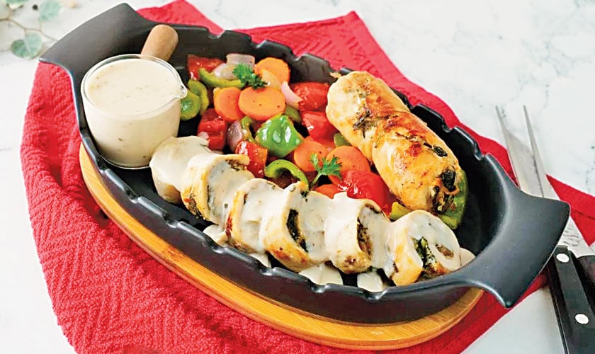 CHICKEN ROULADE WITH CHEESE SAUCE
