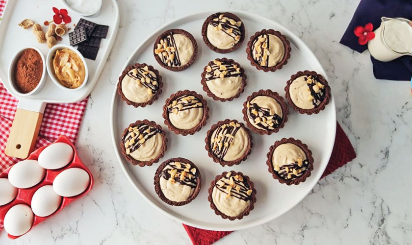 CHOCOLATE PEANUT BUTTER TART