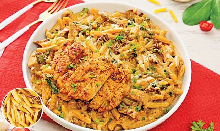 Tuscan Garlic Chicken Pasta