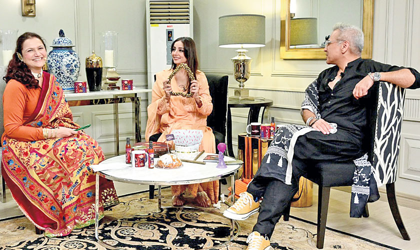 After-shocks of Marriage”, guests Sarwat Gilani and entrepreneur Rasikh Ismail in a fiery discussion