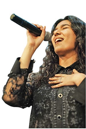 SHAE GILL - ARTIST OF THE YEAR