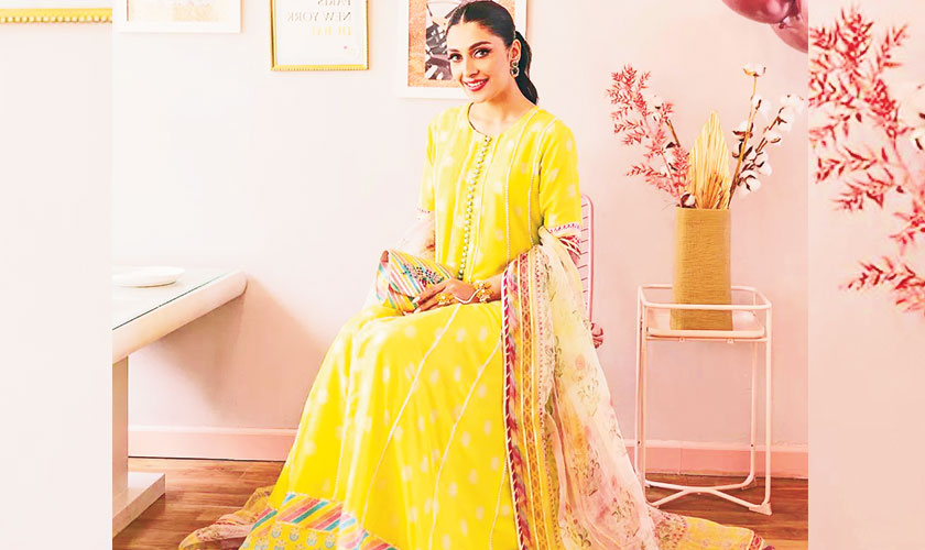 A loose shape cut from luscious pure silk in a zingy apple green shade accented with stunning cherry and Fuchsia tones, this dress is a showstopper. The delicate gota and meticulous pearl detailing throughout the panels, together with the printed designs around the borders. The lovely pure organza dupatta with gota embellishments in uplifting green, pink, and coral tones brings an elegant flare.