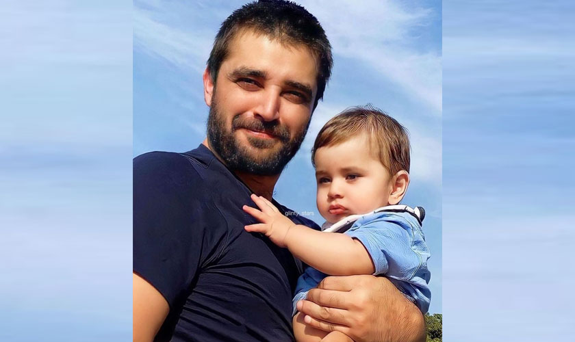 Hamza Ali Abbasi,a well-known Pakistani film and television actor is father to a cute baby boy Mustafa. The Maula Jutt actor is often seeing enjoying parenthood with his wife Naimal Khawar.
