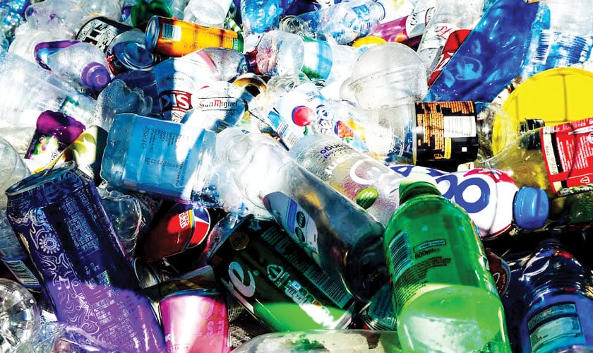 Plastic ! A convenient catastrophe!