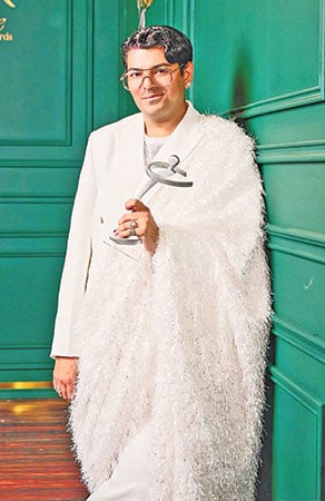 “I believe that everybody is beautiful and equal and should be celebrated in their own light” – Tabesh Khoja