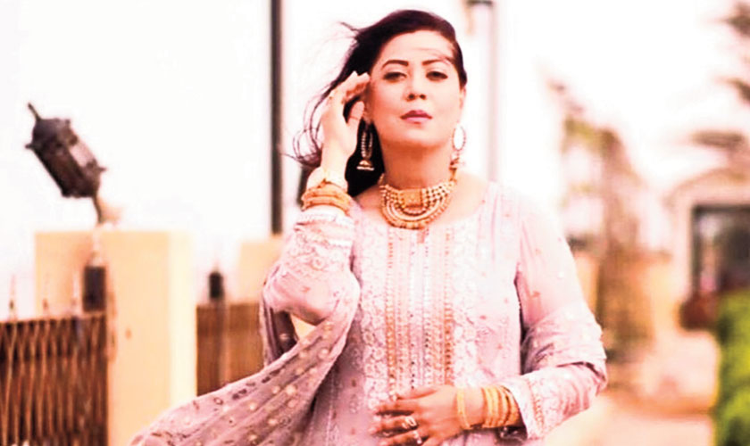 Smile is your gateway to beauty - Zeba Aali