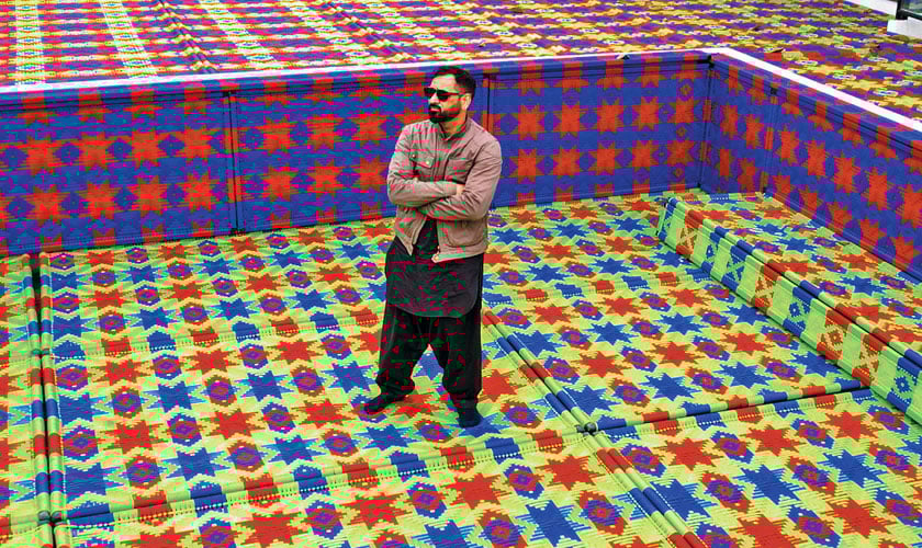 Bridging worlds through artistry