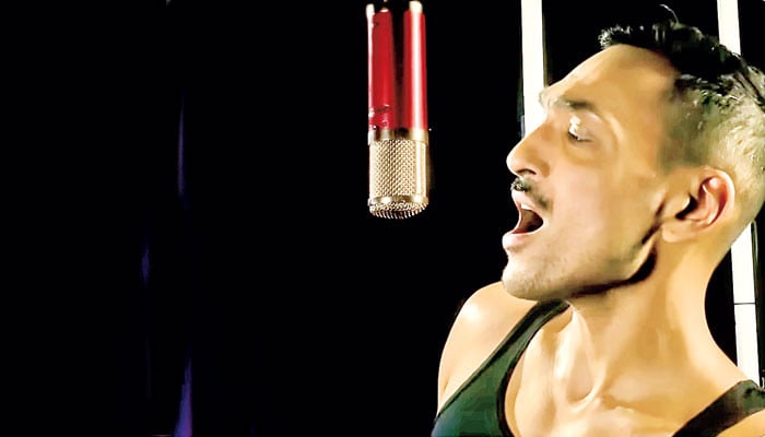 Ali Sethi goes back to his roots with  ‘Tera Sitam’