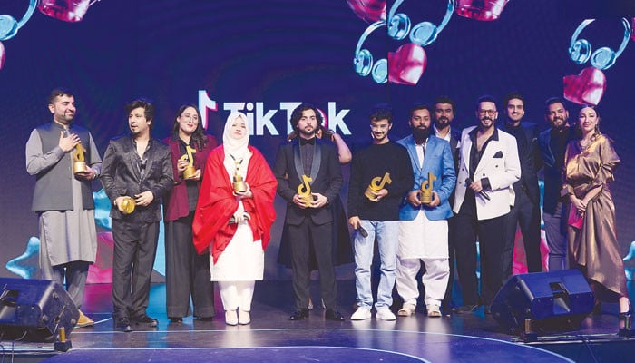 TikTok Awards, New Media & the New Celebrity
