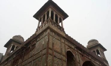 Chauburji and Nawankot monuments