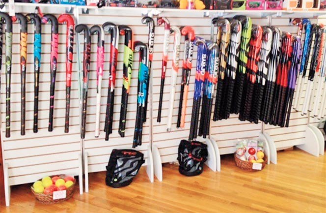 Vanishing hockey sticks