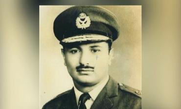 Military man turned democrat 