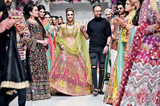 Overview: Fashion Pakistan Week Spring/Summer 2019