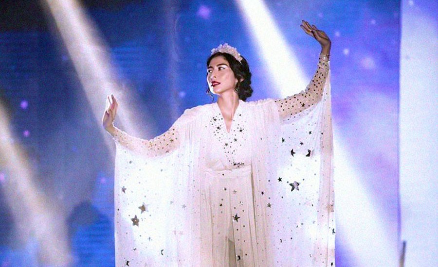 Meesha’s play with Leela 