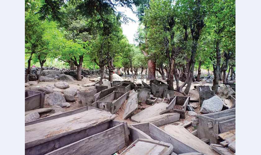 Kalash graveyard. — Photo courtesy Paktrips