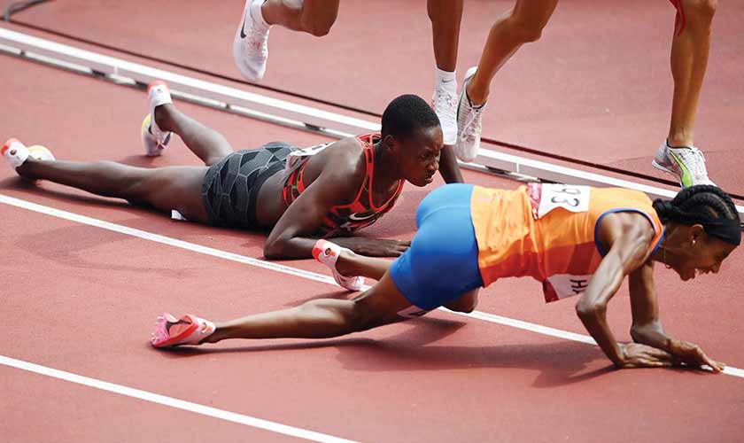 Sifan Hassan ran to victory, despite falling during the 1,500m heat.