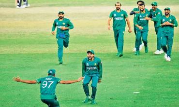 Pakistan fail the Australia test, but future looks bright