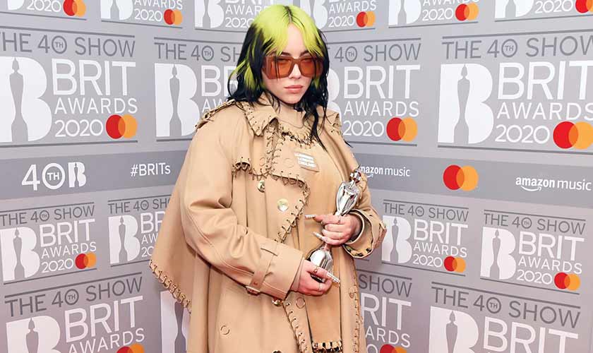 NEWS OF THE WEEK! Sana Javed and Feroze Khan share their first looks from Ay Musht e Khaak