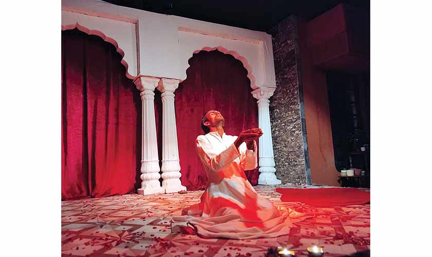 There were oil lamps placed around the stage, and rose petals collected in small bowls in front of the stage.