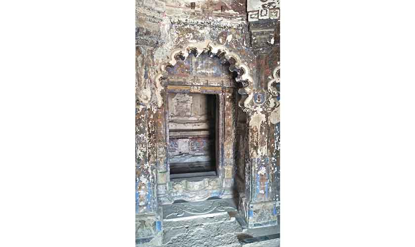 The missing Mahavira of Nangarparkar city.