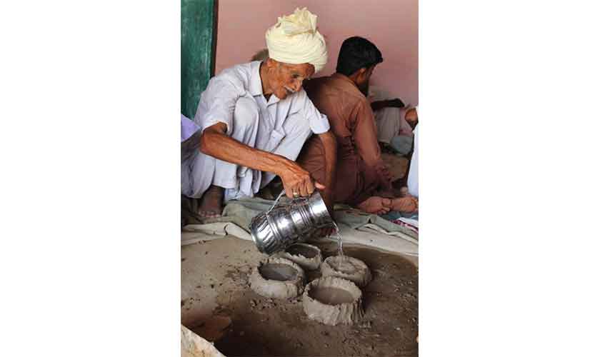 Bowls made of raw clay are used to predict the first rainfall of the season.