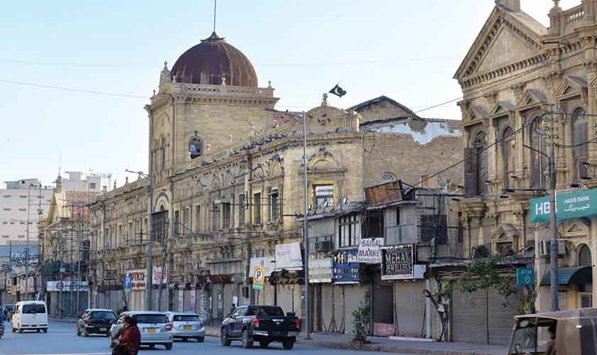 Elphinstone Street in Karachi later renamed Zaibunnisa Street. -----Photos by the author
