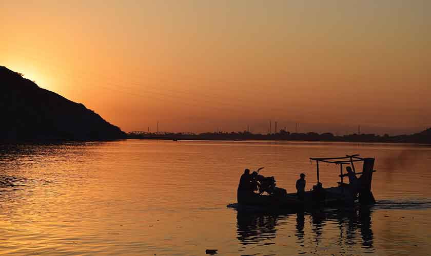 Kalabagh, the sun finally setting down - Photo by the author