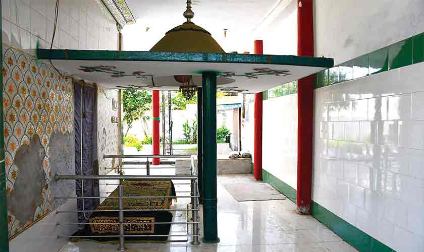 Tomb of Qazi Muhammad Akram Chishti Sabiri.