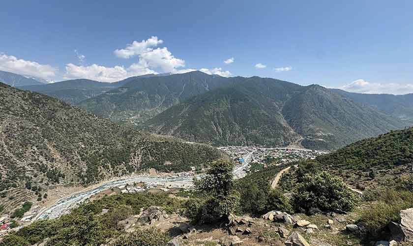 Surviving climatic chaos