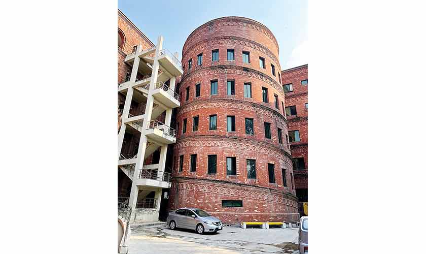 Mayo Hospital’s Surgical Tower.