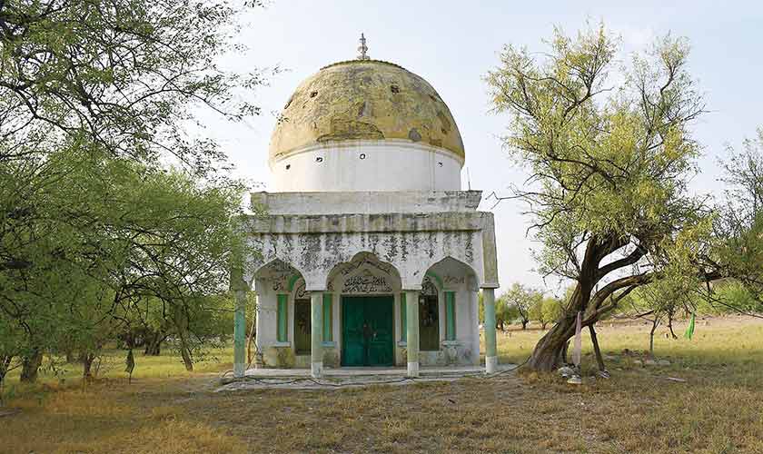 Shrine of Baba Pir Budhey Shah Hamdani.