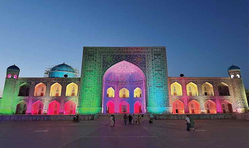 Tilya Kori Madrassa- Night View.