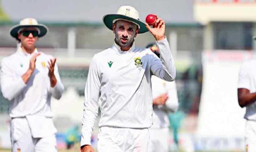Proteas entangle and frustrate Pakistan