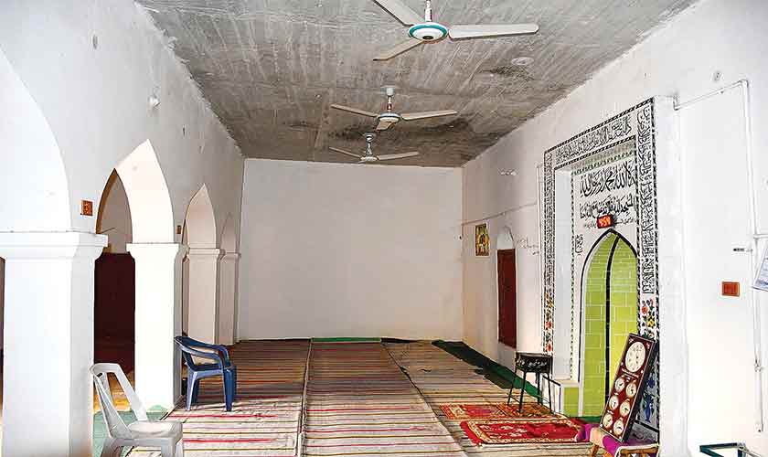 Interior view of Imam Ghazli Mosque in Tamman.