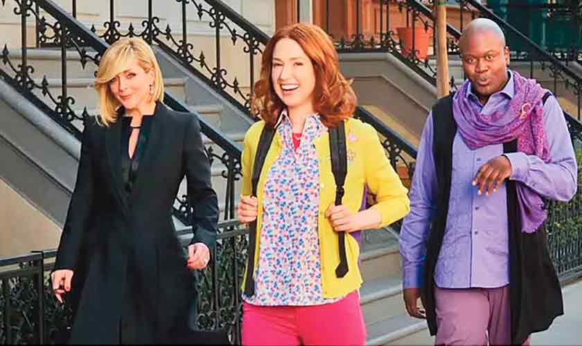 10 Comfort TV Shows That Still Hold Up in 2025