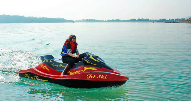 Jet skiing at Khanpur Dam.